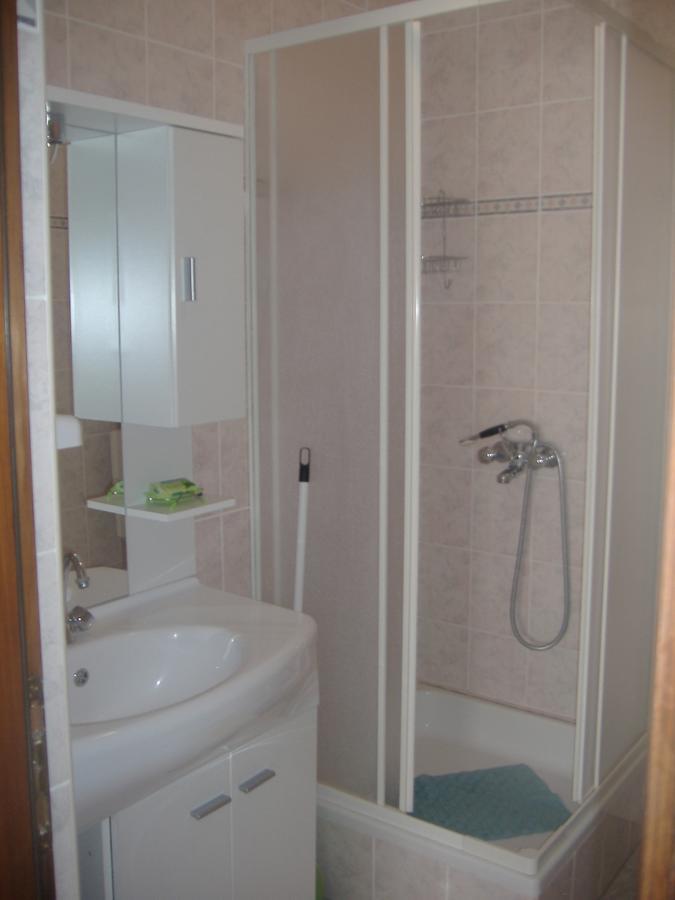 Apartments Matko & Sven Privlaka  Luaran gambar